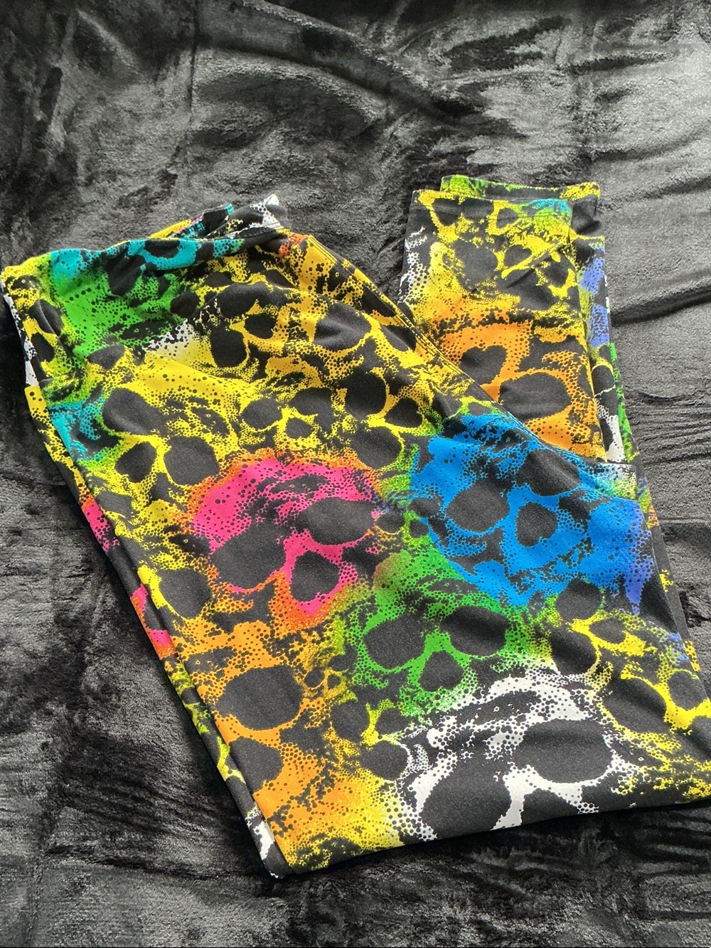 LuLaRoe Black Leggings with Neon Skull Print (Multicolor)